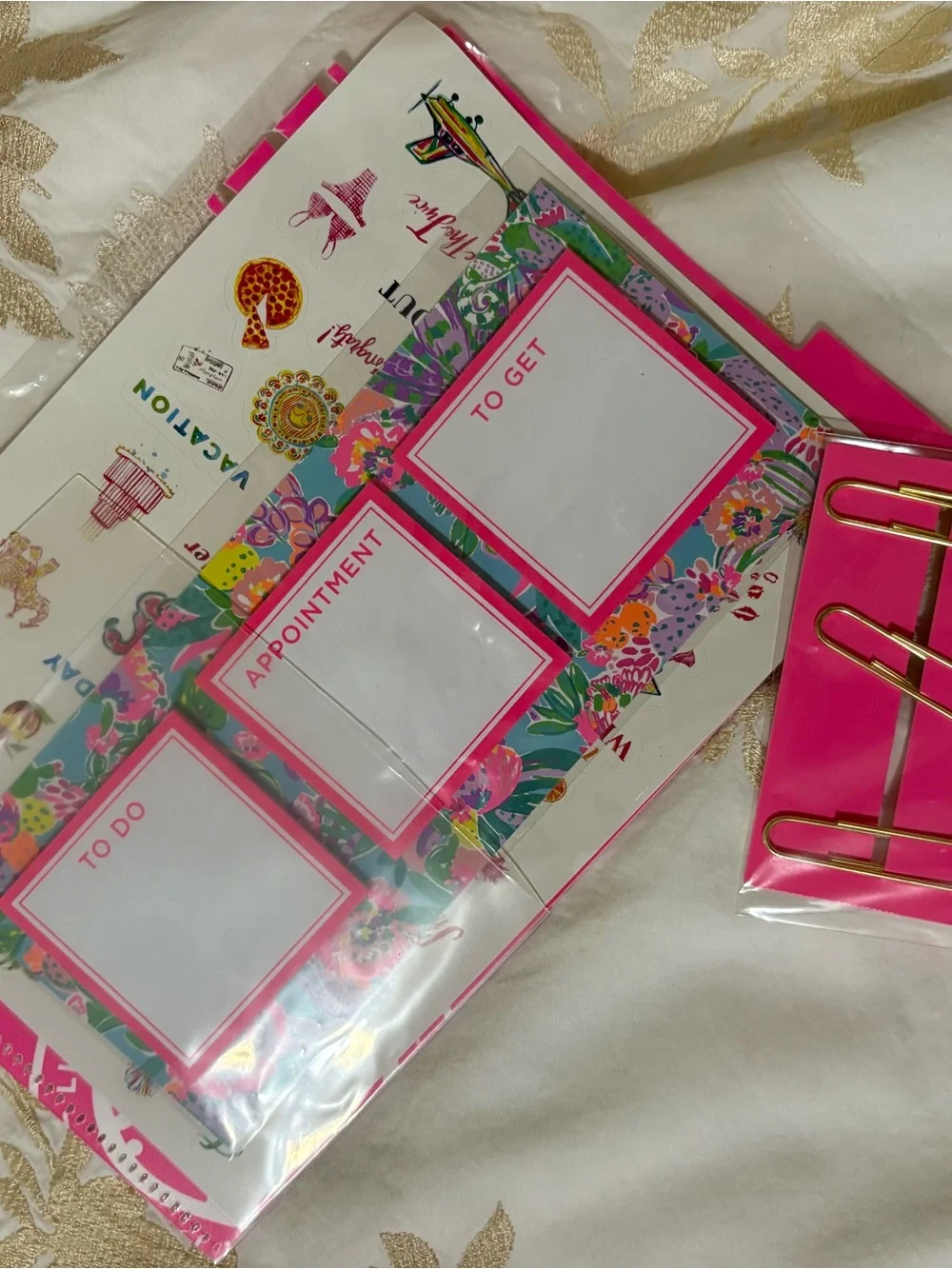 New Without Tags Lilly Pulitzer Colorful Pouch with Planner Accessories